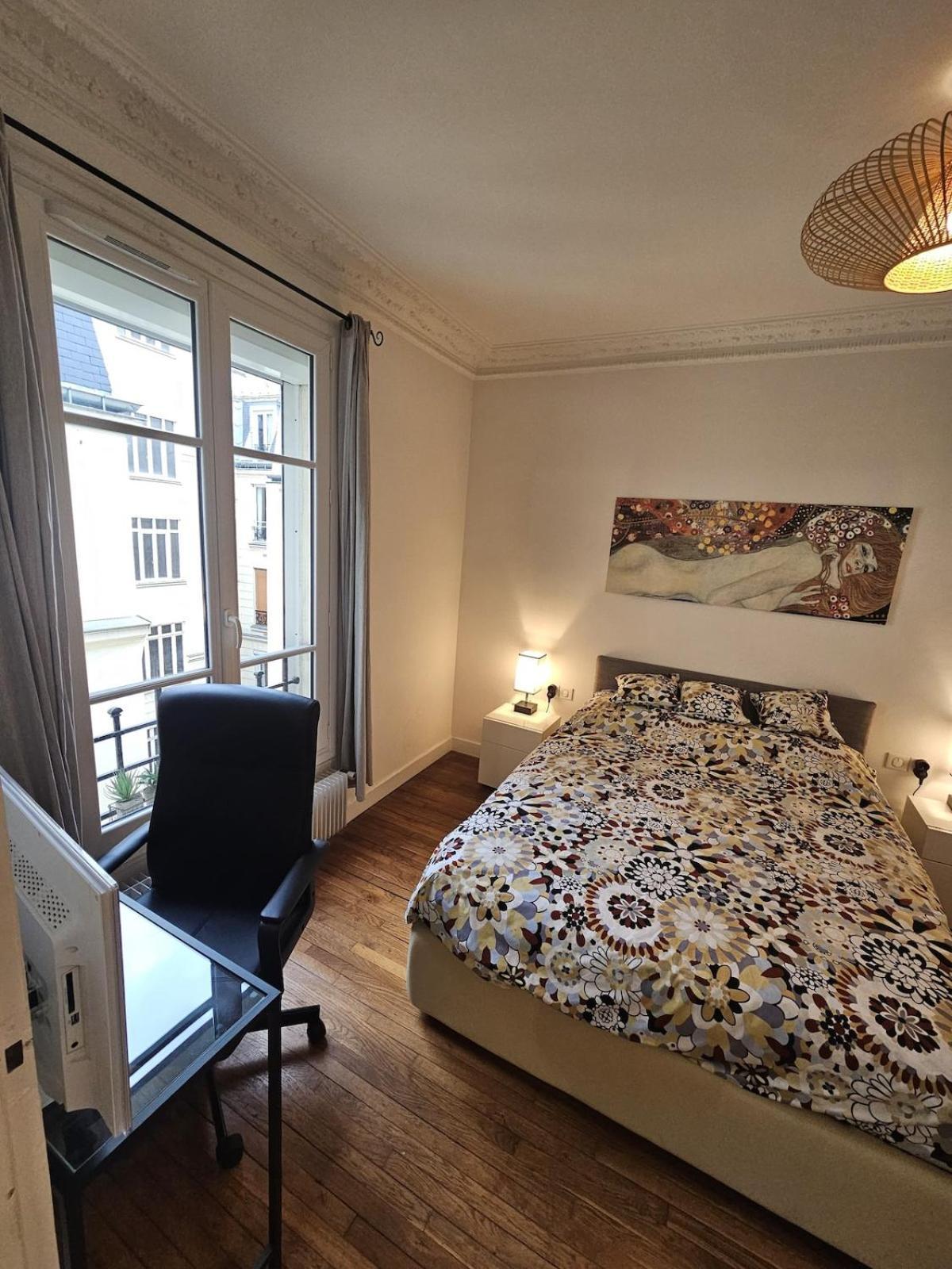 Appartement Montmartre Beautiful 67 M2 With Gym & Balcony *